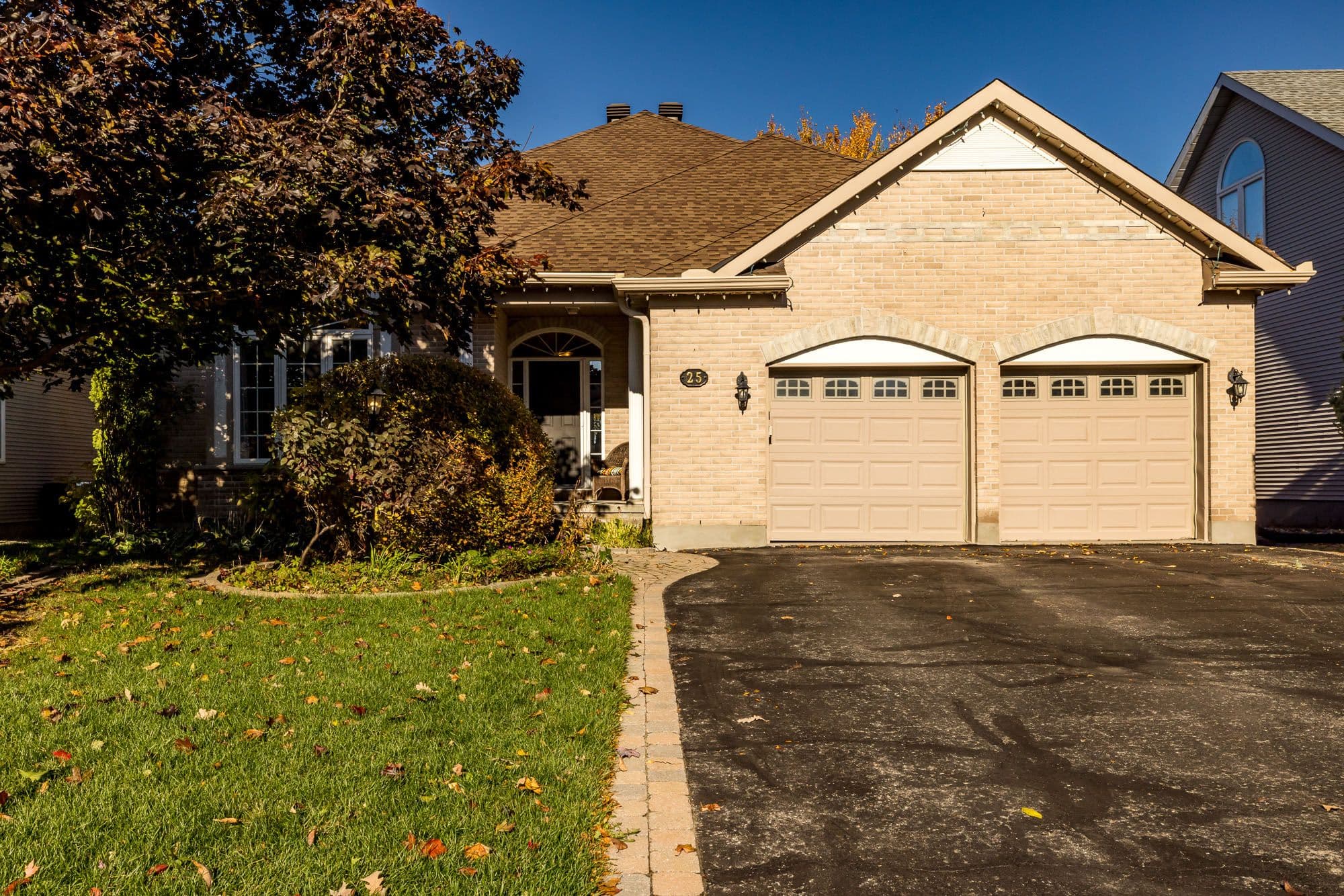 25 Kyle Avenue, Stittsville - Munster - Richmond, ON K2S 1G9