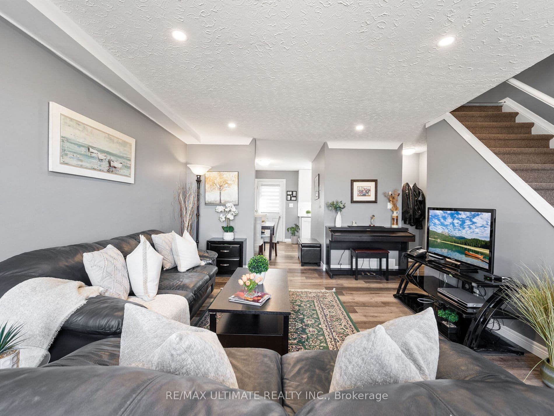 252 Bertie Street 3, Fort Erie, ON L2A 1Z6