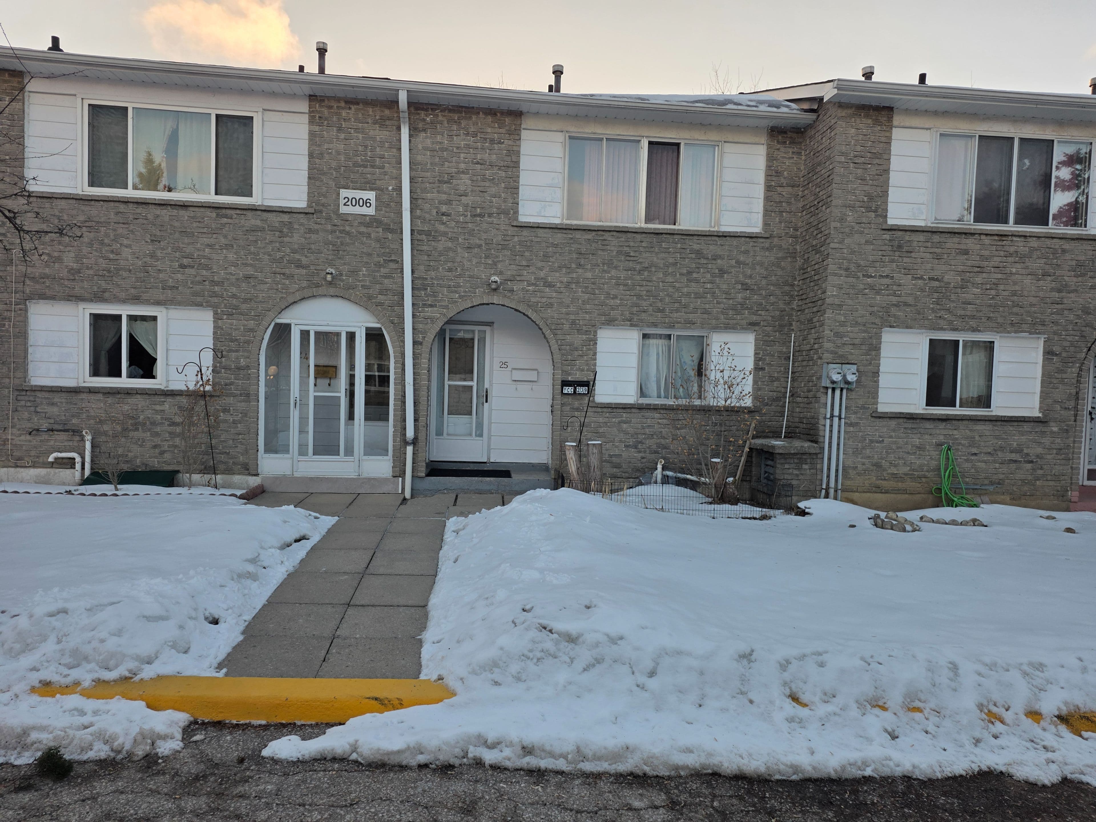 2006 Martin Grove Road 25, Toronto W10, ON M9V 4A3