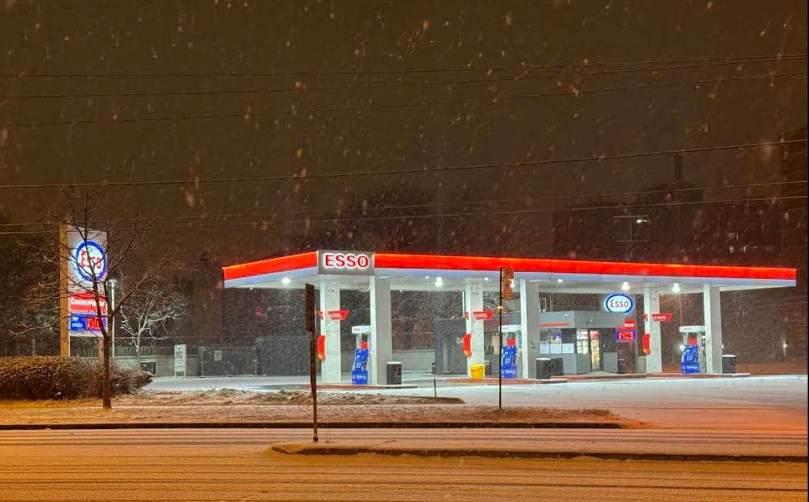 1666 Albion Road, Toronto W10, ON M9V 1B8