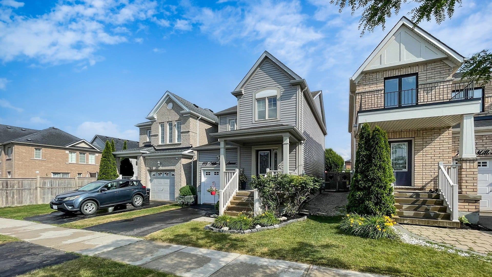 773 Miller Park Avenue, Bradford West Gwillimbury, ON L3Z 0L8