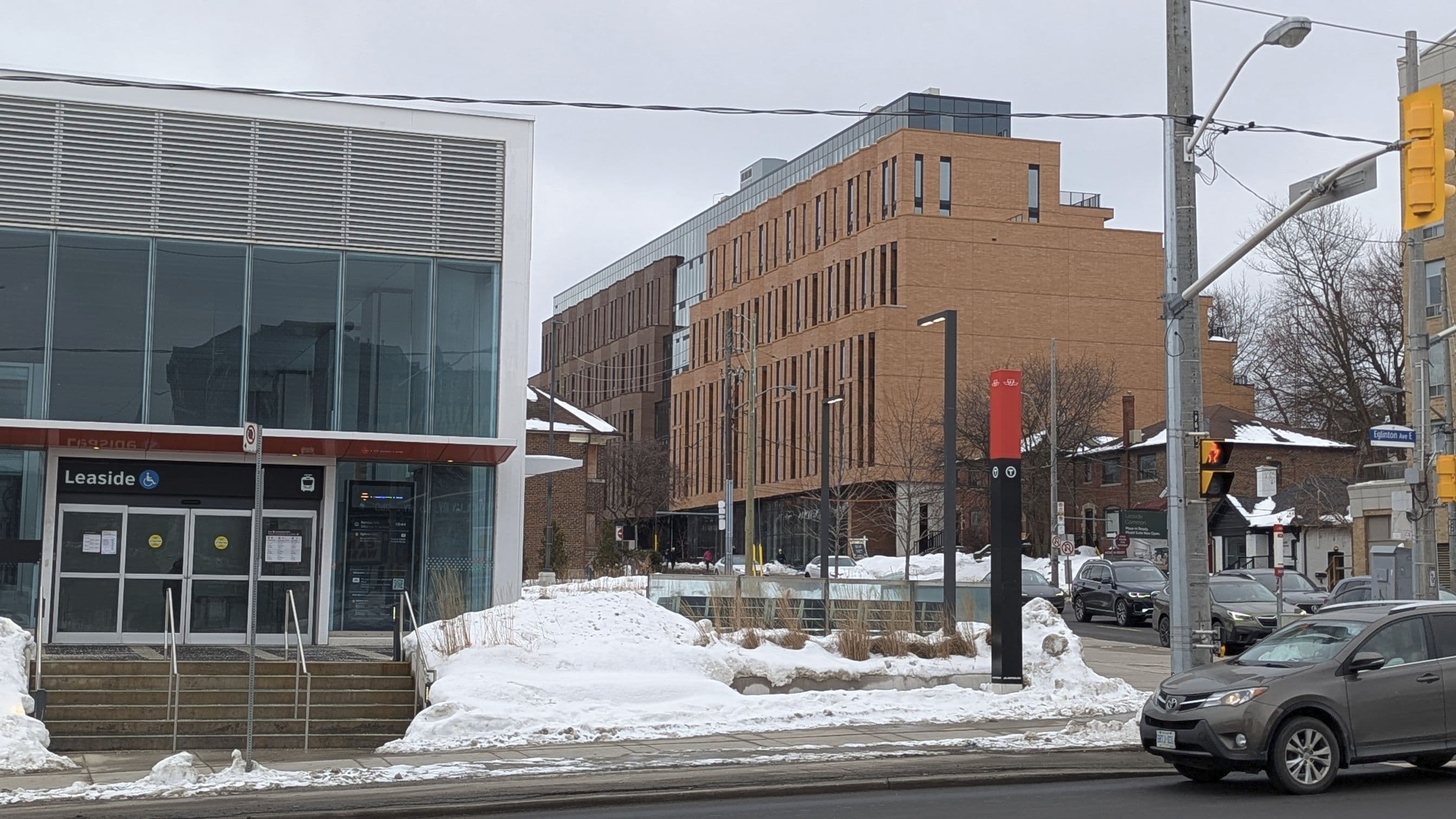 1720 Bayview Avenue 322, Toronto C10, ON M4G 0E5