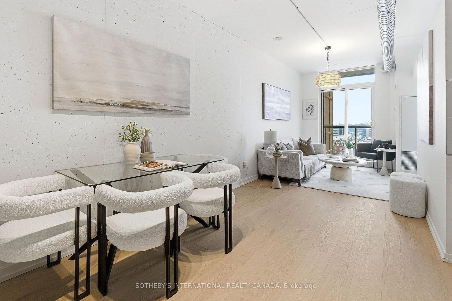 150 Sudbury Street 916, Toronto C01, ON M6J 3S8