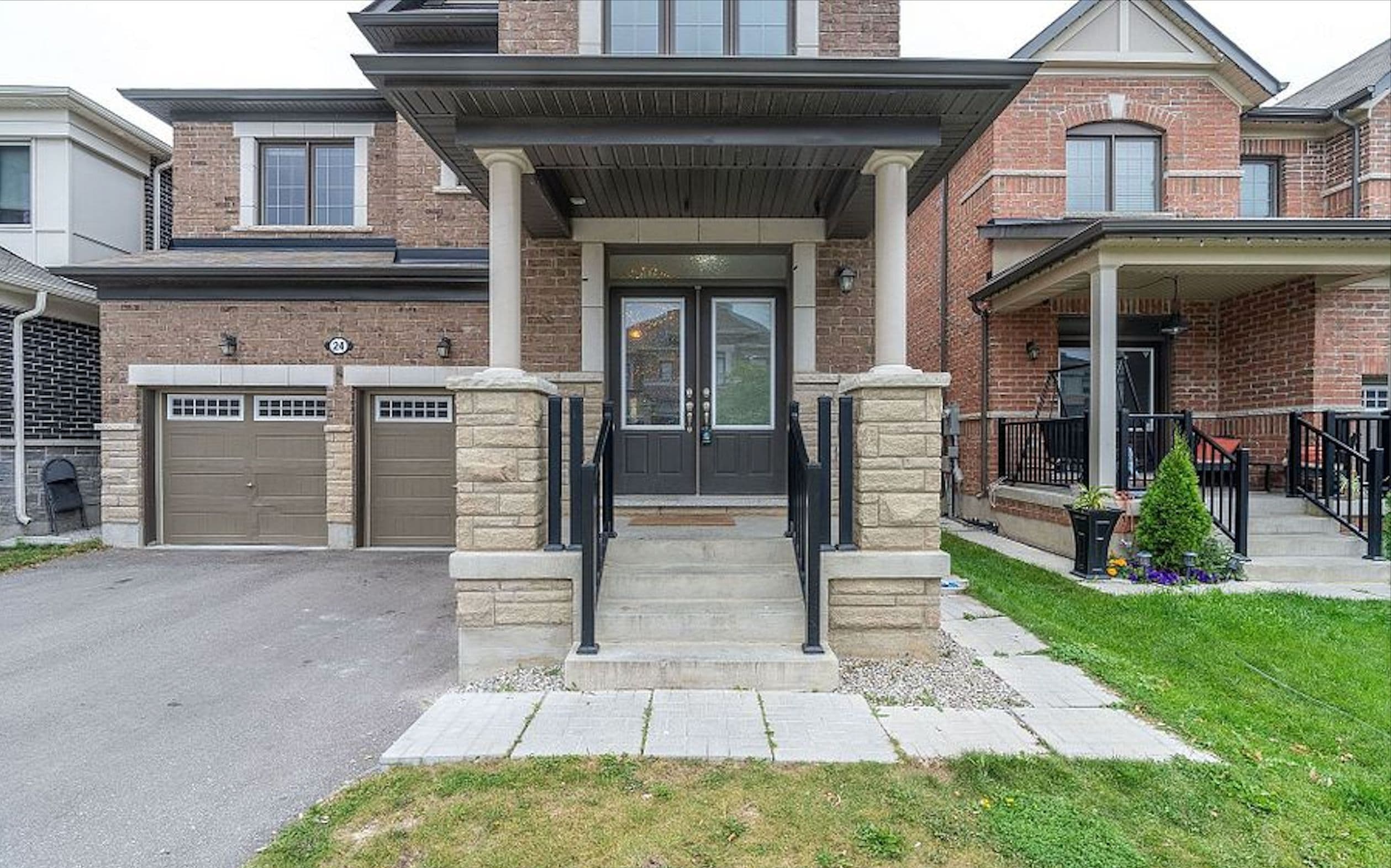 24 Herrick Drive, Brampton, ON L7A 5G2