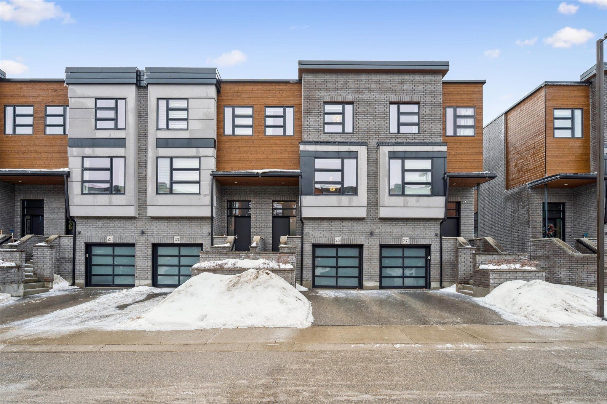 60 Arkell Road 25, Guelph, ON N1L 0N7