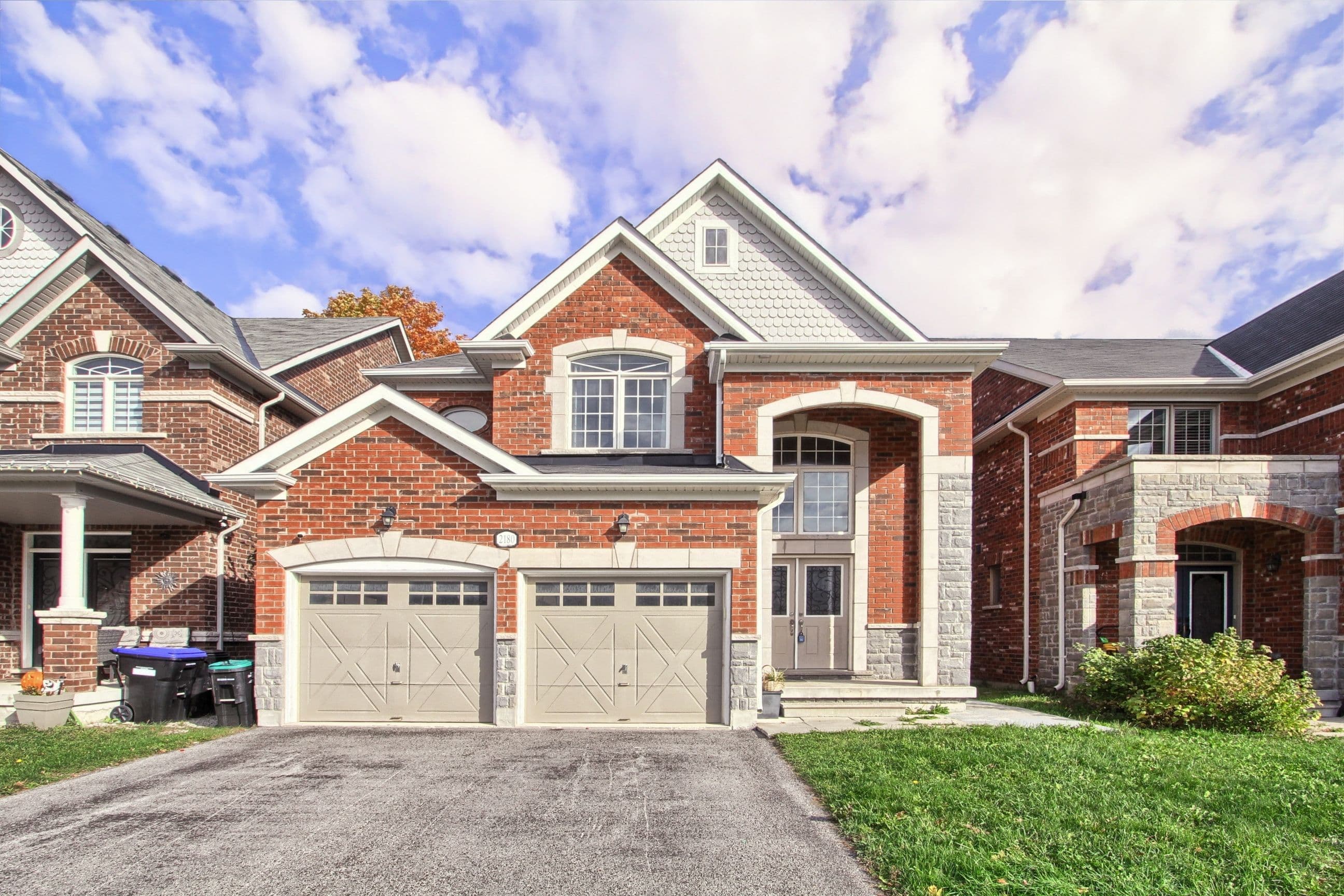 2180 Dawson Crescent, Innisfil, ON L9S 0H1