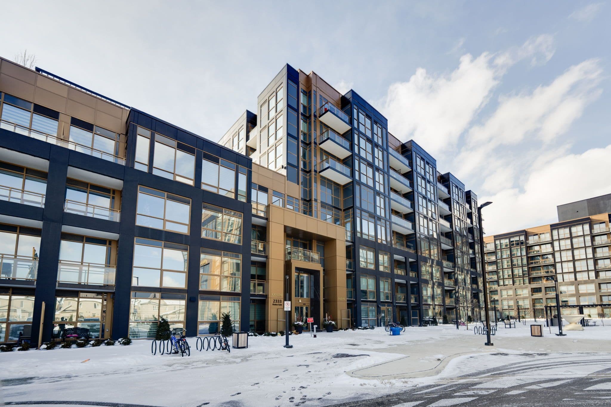 2333 Khalsa Gate 708, Oakville, ON L6M 0X7