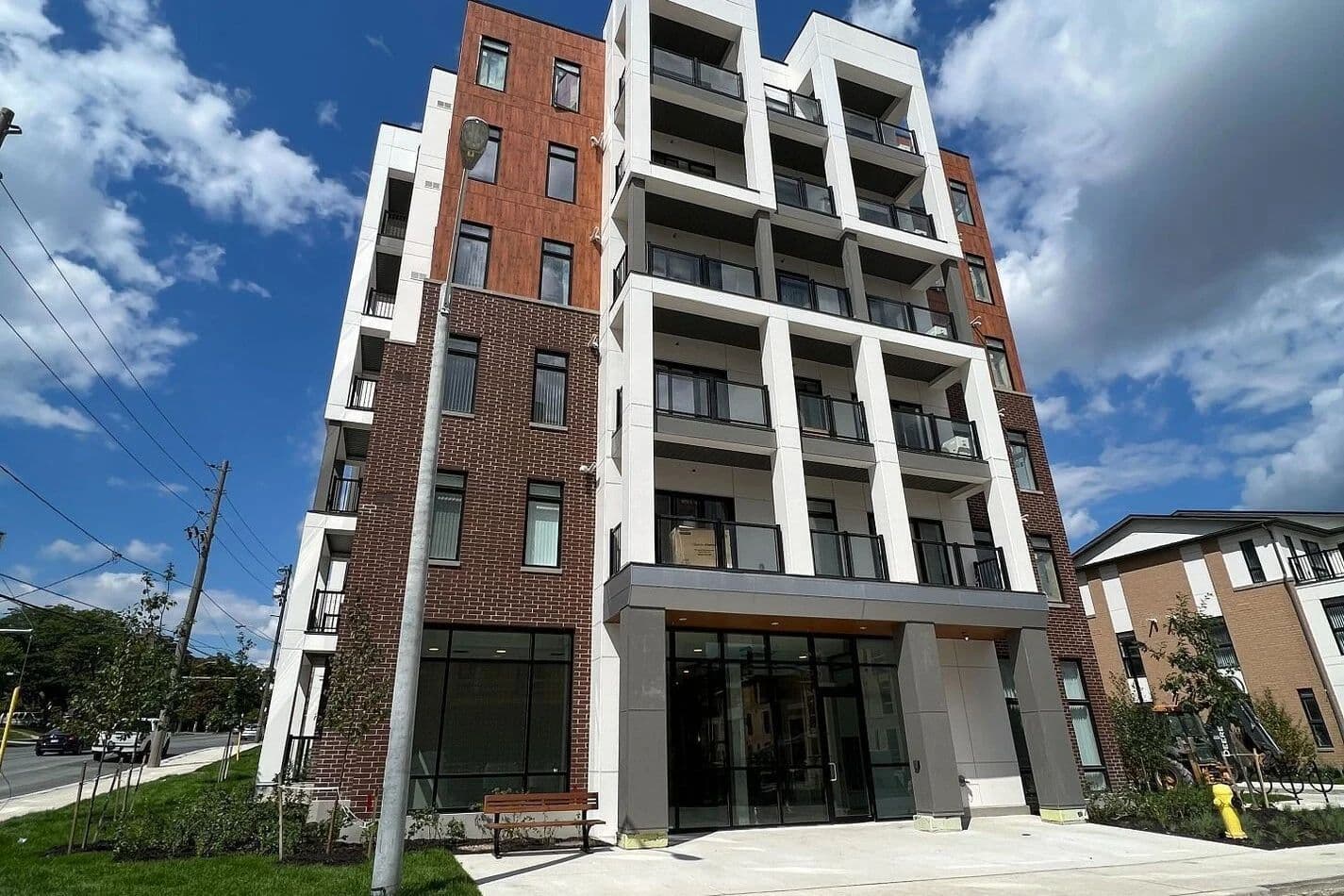 160 Canon Jackson Drive 305, Toronto W04, ON M6M 0B6