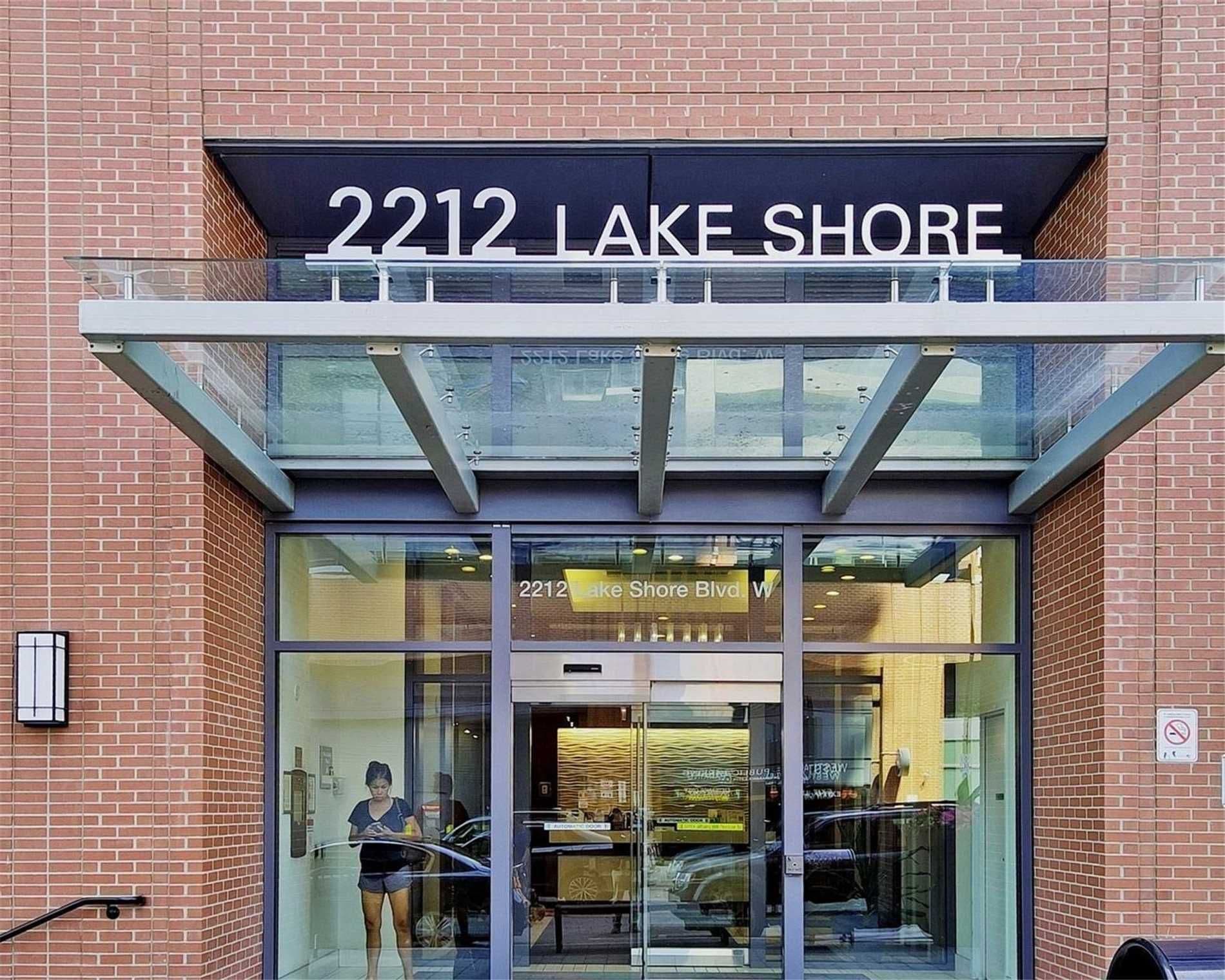 2212 Lake Shore Boulevard W 2005, Toronto W06, ON M8V 1A4