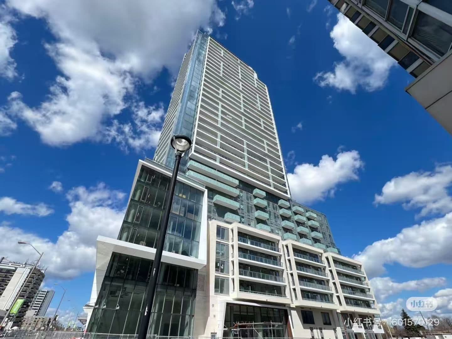 8 OLYMPIC GARDEN Drive S811, Toronto C14, ON M2M 0B9