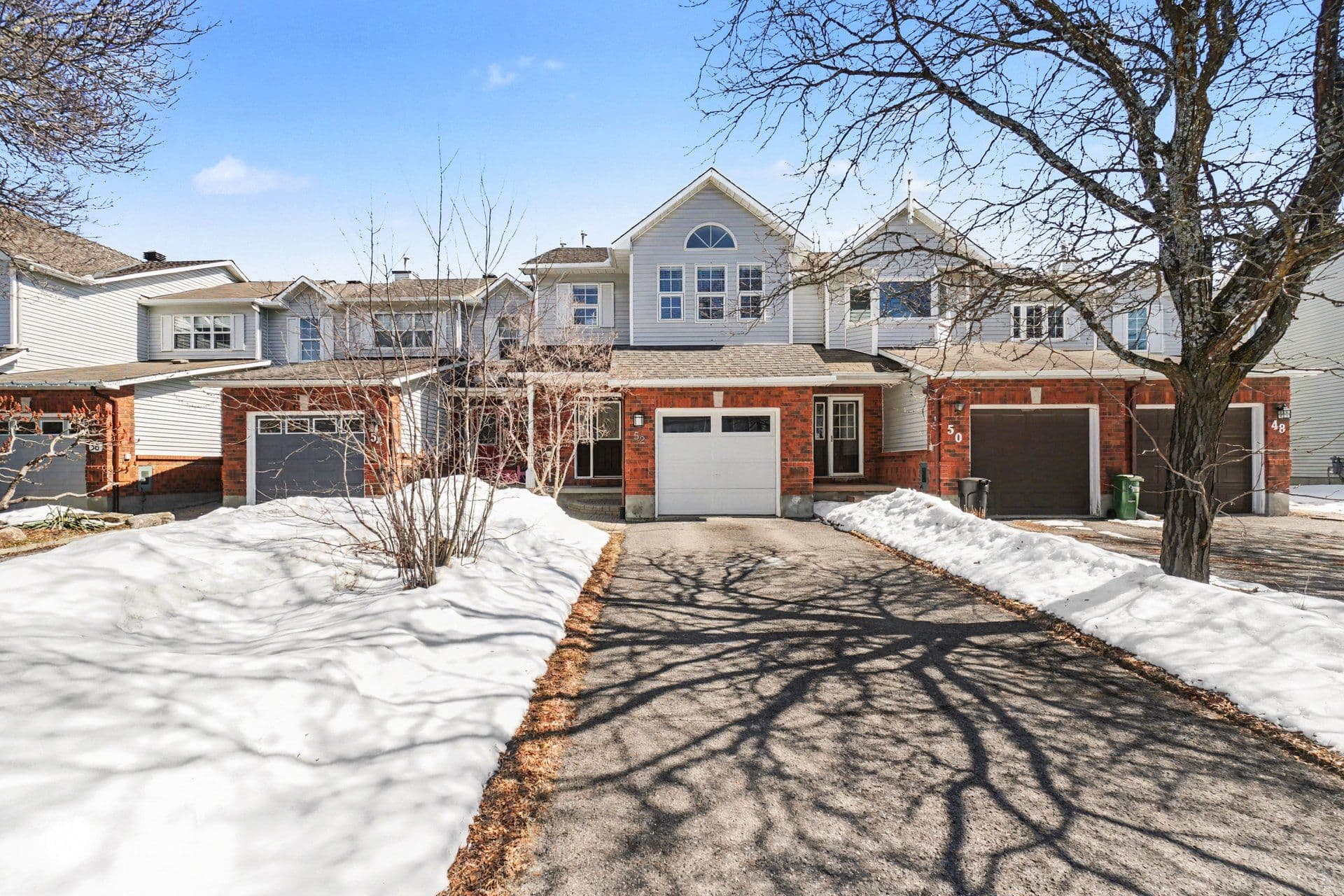52 Blackdome Crescent, Kanata, ON K2T 1A9