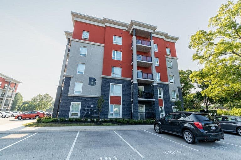 5971 Dorchester Road 419A, Niagara Falls, ON L2G 5S8