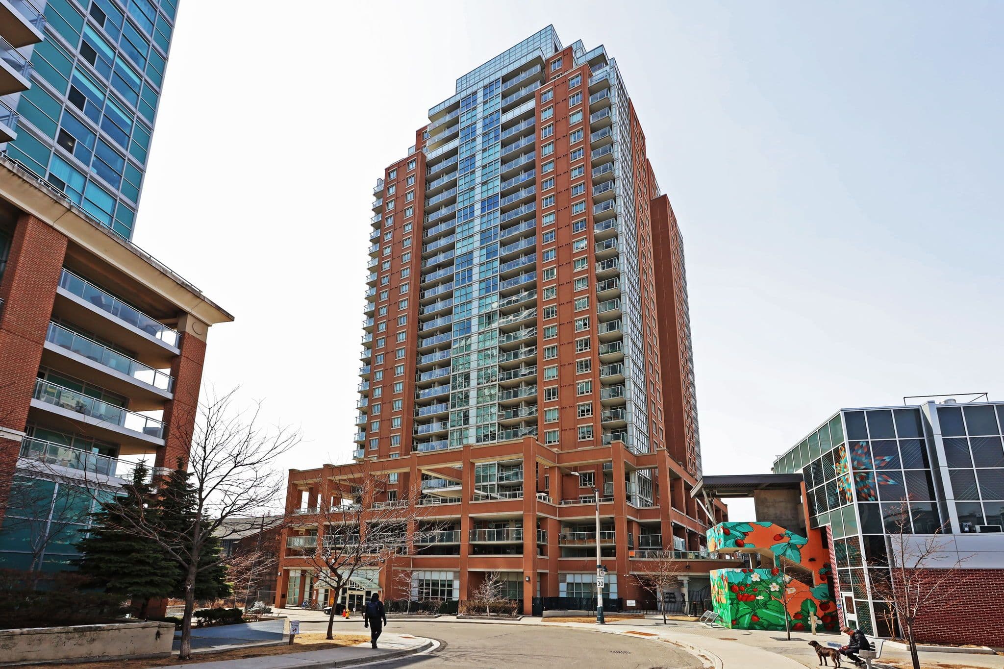 125 Western Battery Road 610, Toronto C01, ON M6K 3R8