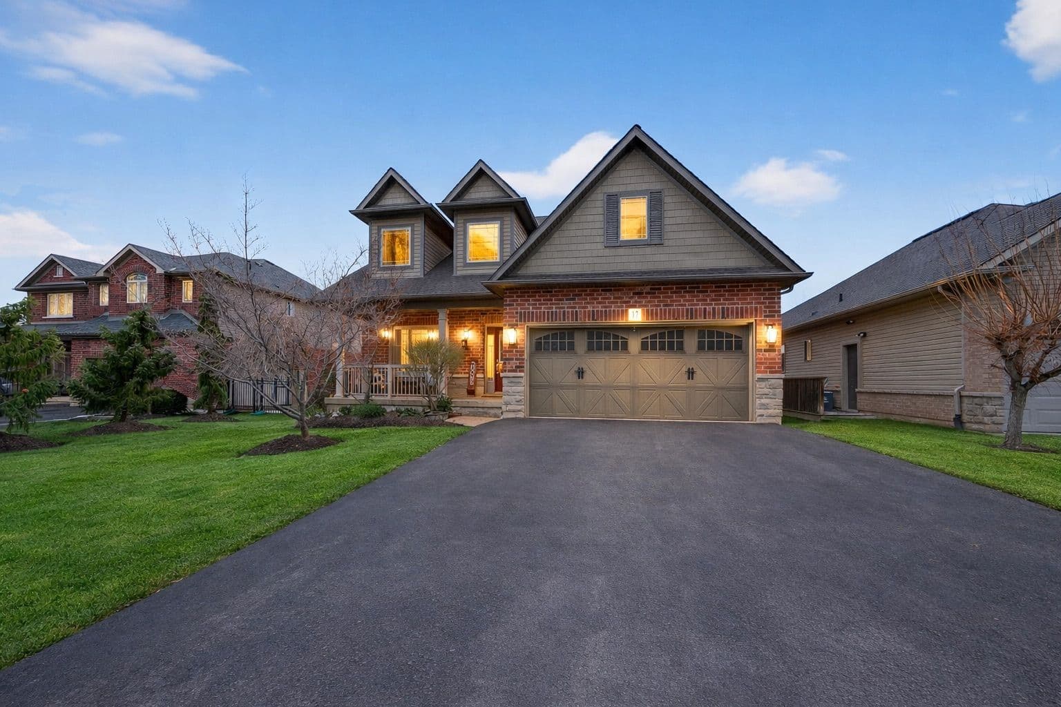 17 Heathcote Court, Grimsby, ON L3M 0A6