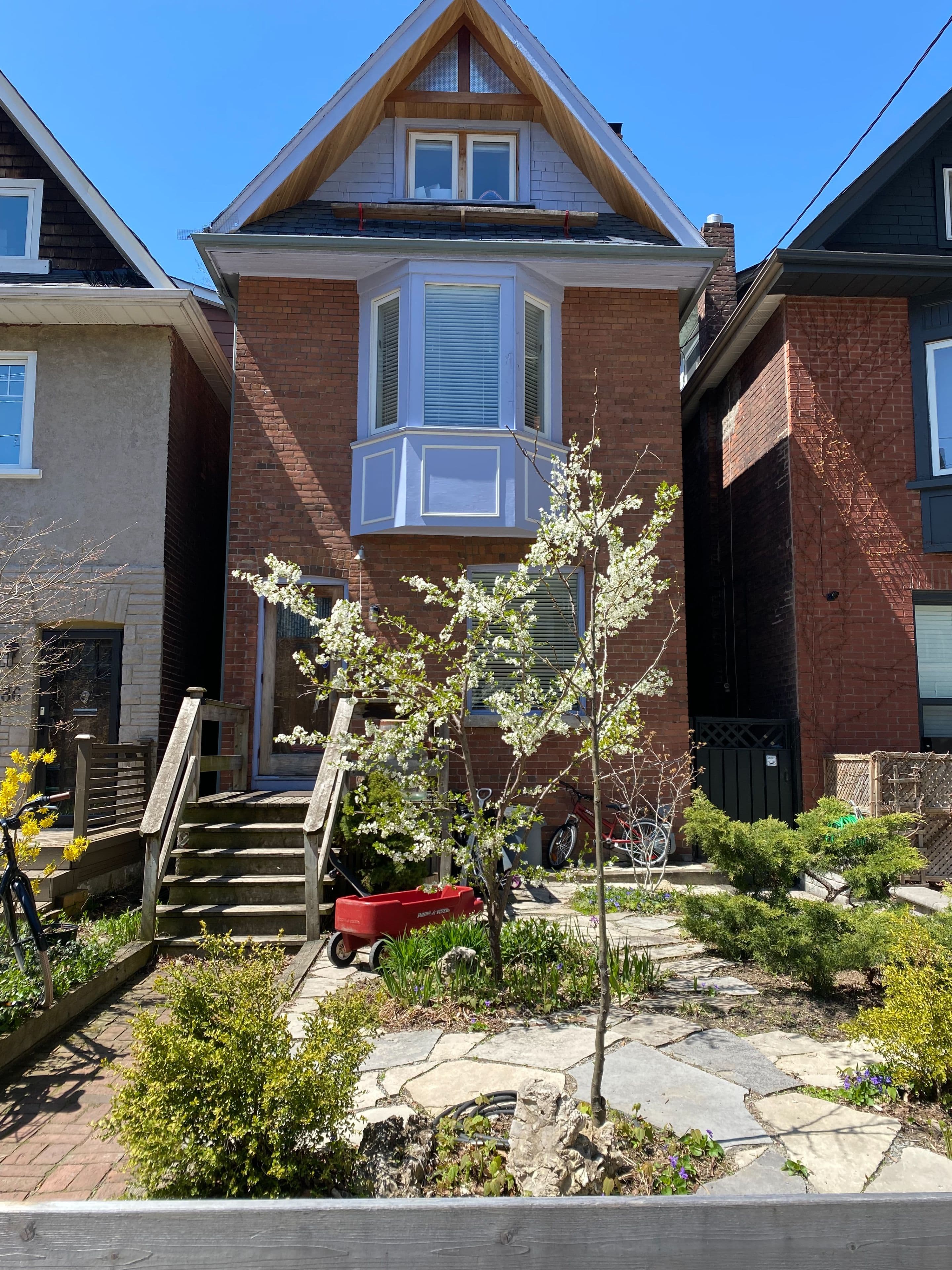 88 Prust Avenue, Toronto E01, ON M4L 2M8