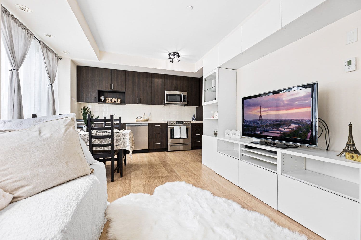 1120 Briar Hill Avenue 306, Toronto W04, ON M6B 0A9