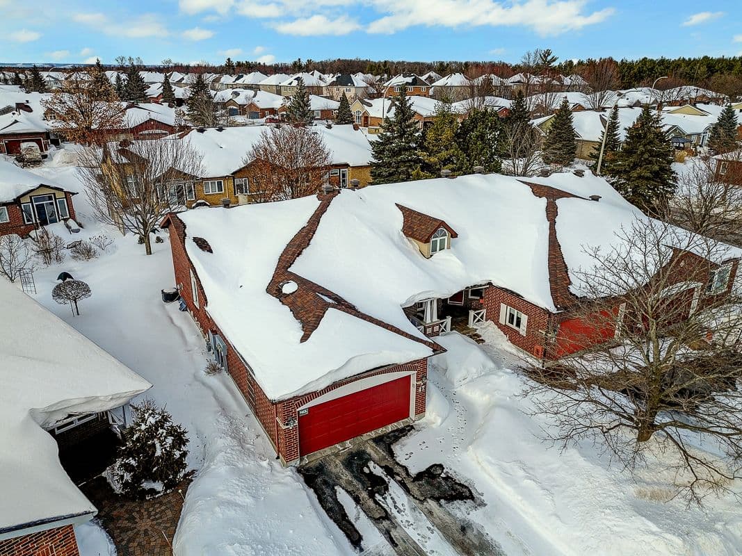 47 Peregrine Crescent, Kanata, ON K2M 2T2