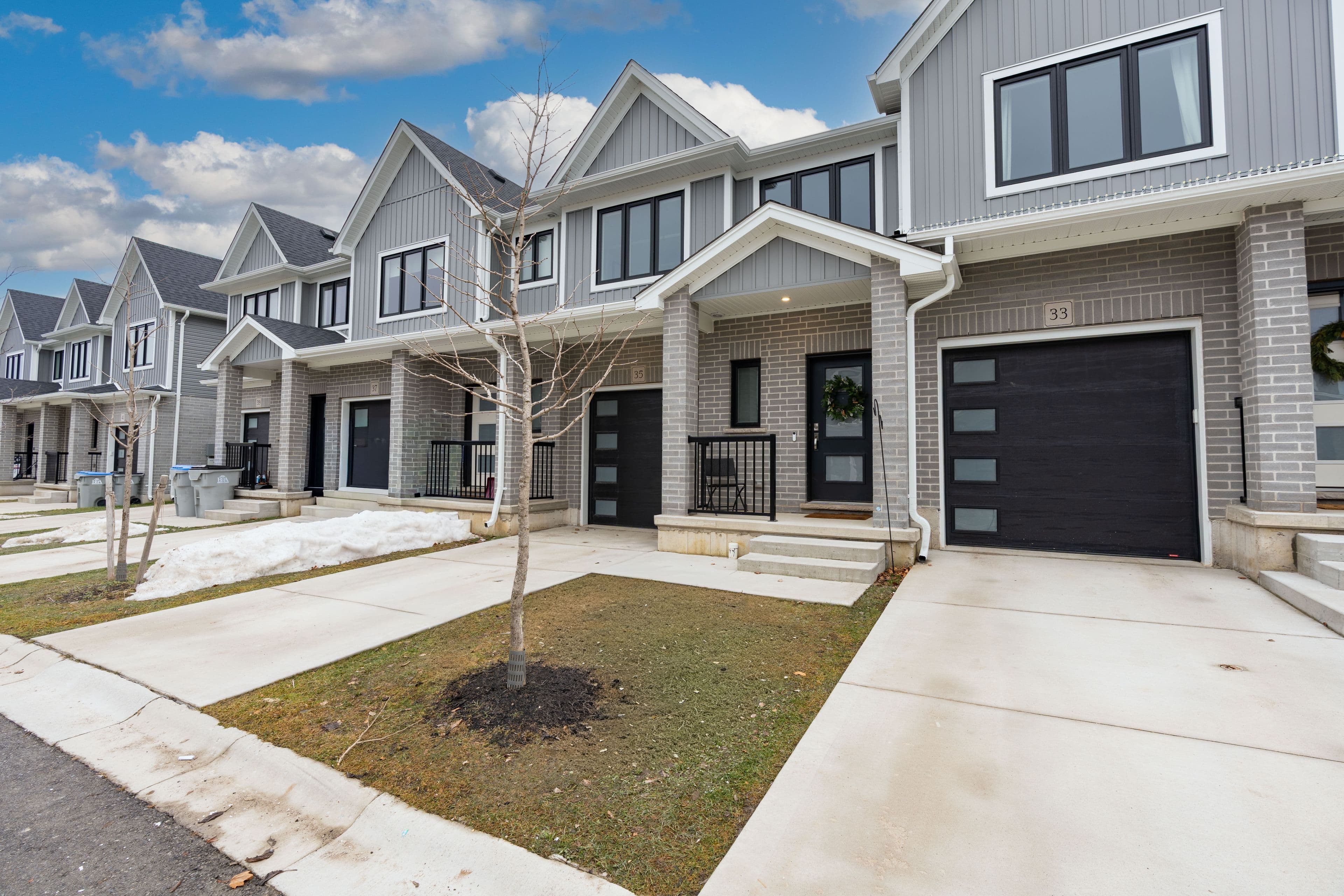 17 Nicholson Street 35, Lucan Biddulph, ON N0M 2J0