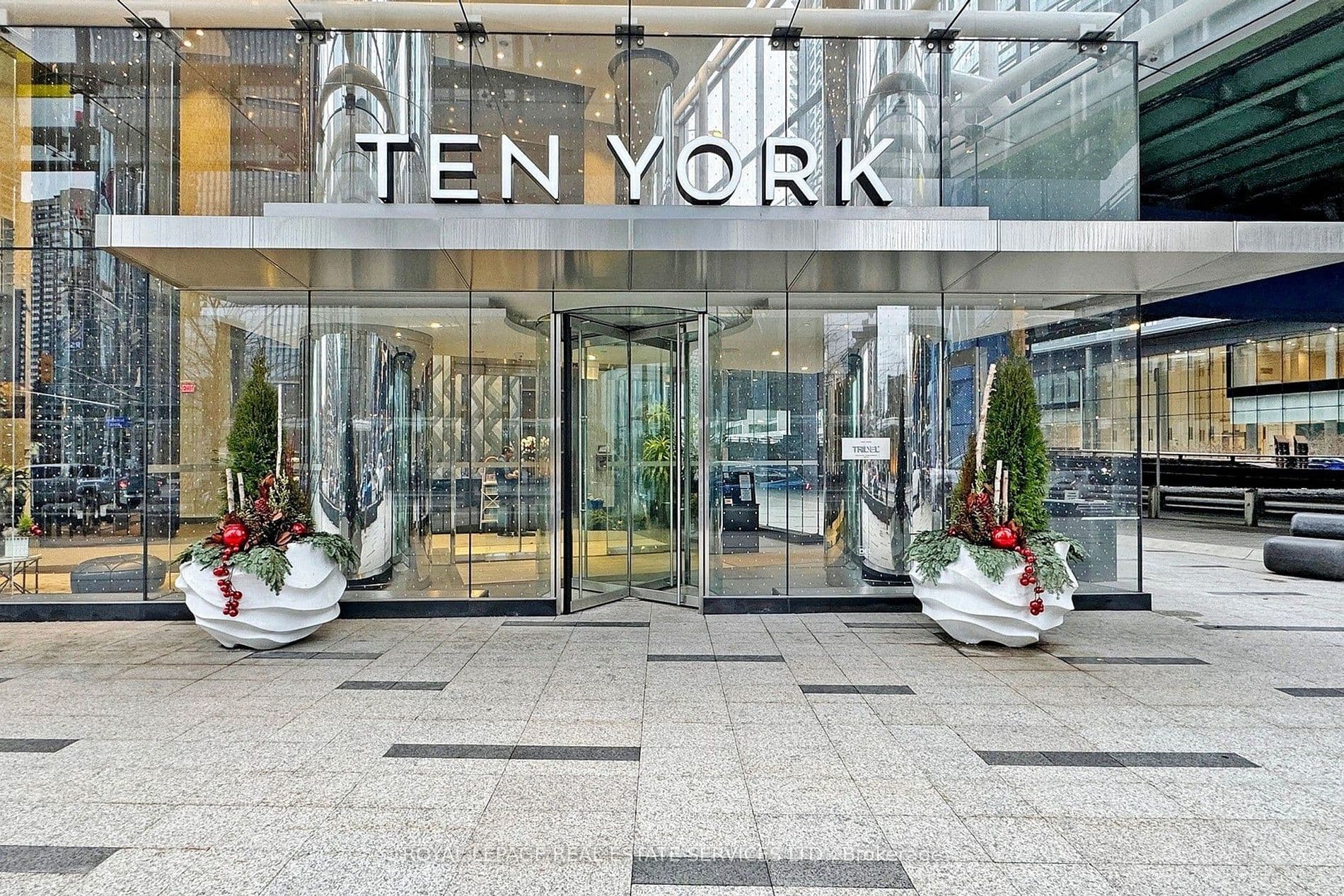 10 York Street 1403, Toronto C01, ON M5J 2Z2