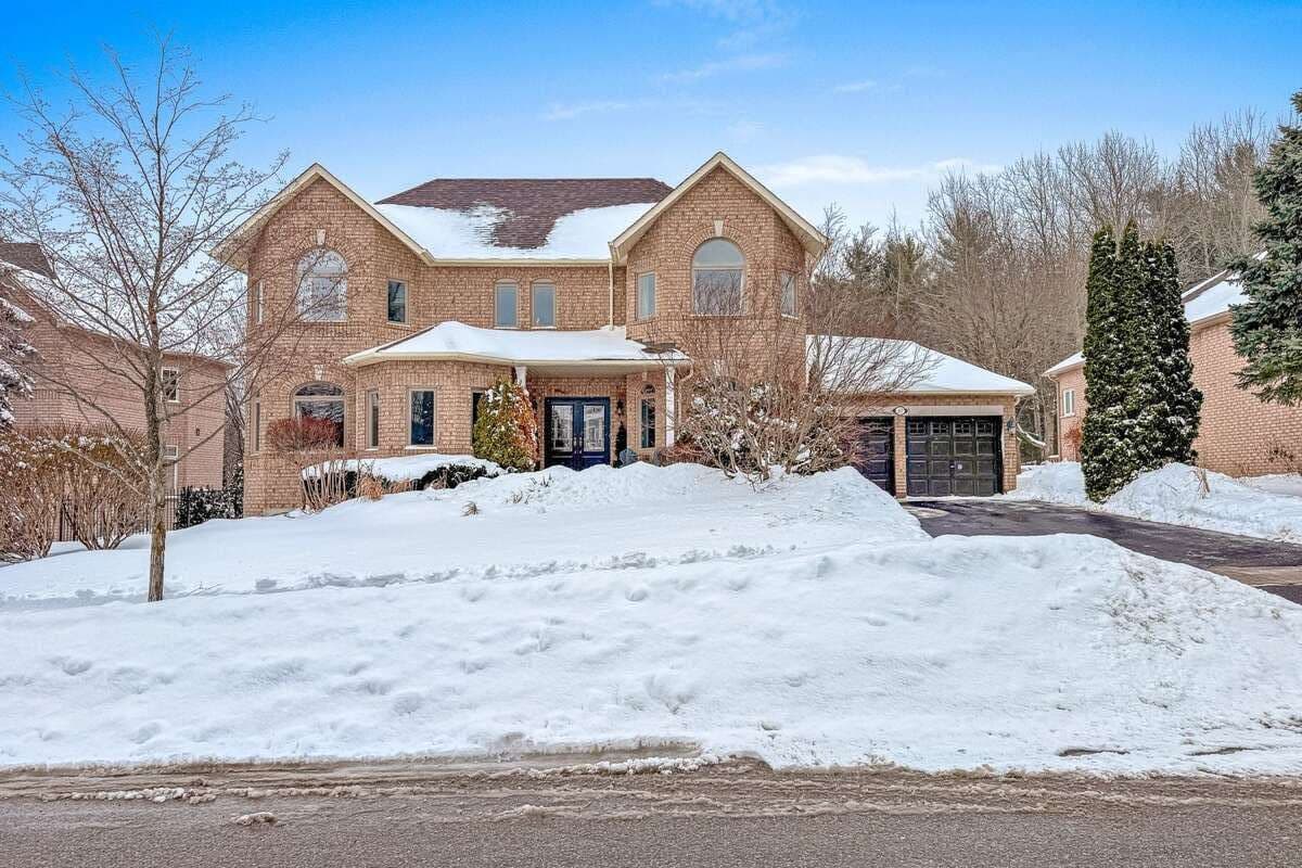 37 Nevada Crescent, Vaughan, ON L6A 2V5