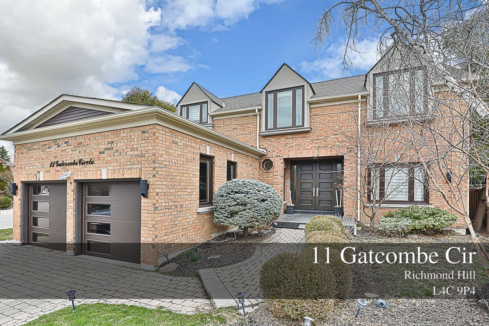 11 Gatcombe Circle, Richmond Hill, ON L4C 9P4