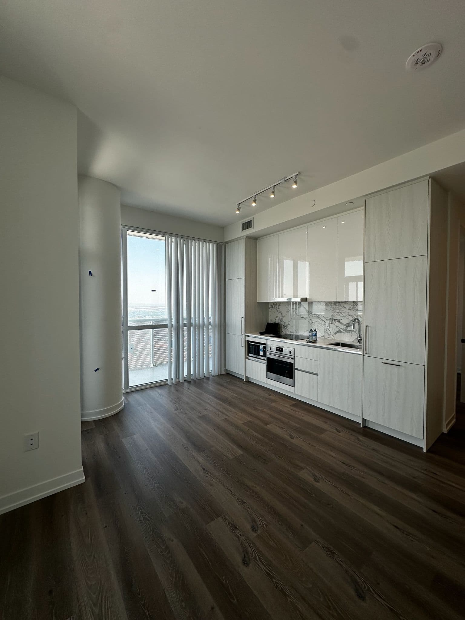 225 Commerce Street 6506, Vaughan, ON L4K 0R1