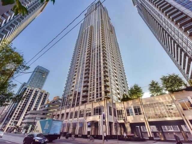 763 Bay Street 2812, Toronto C01, ON M5G 2R3