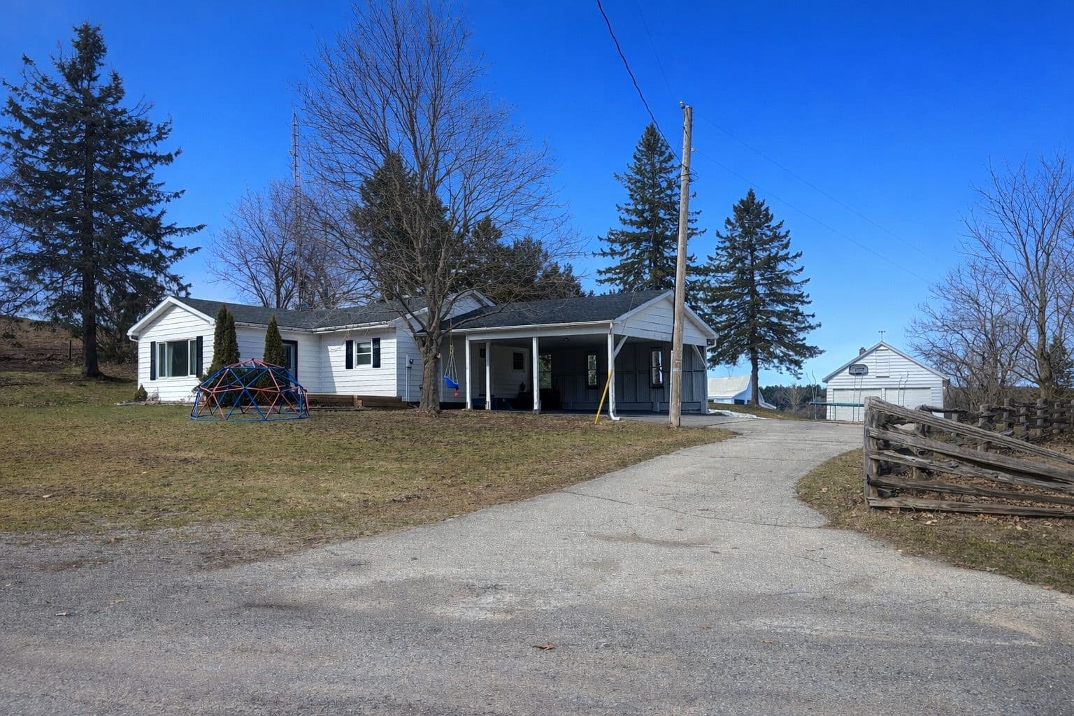 9236 Forest Crescent, Port Hope, ON L0A 1B0