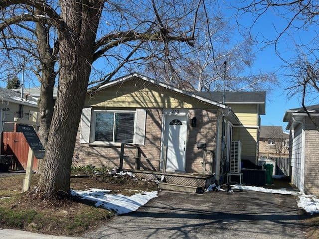 232 Spencley's Lane, Peterborough, ON K9H 1R9