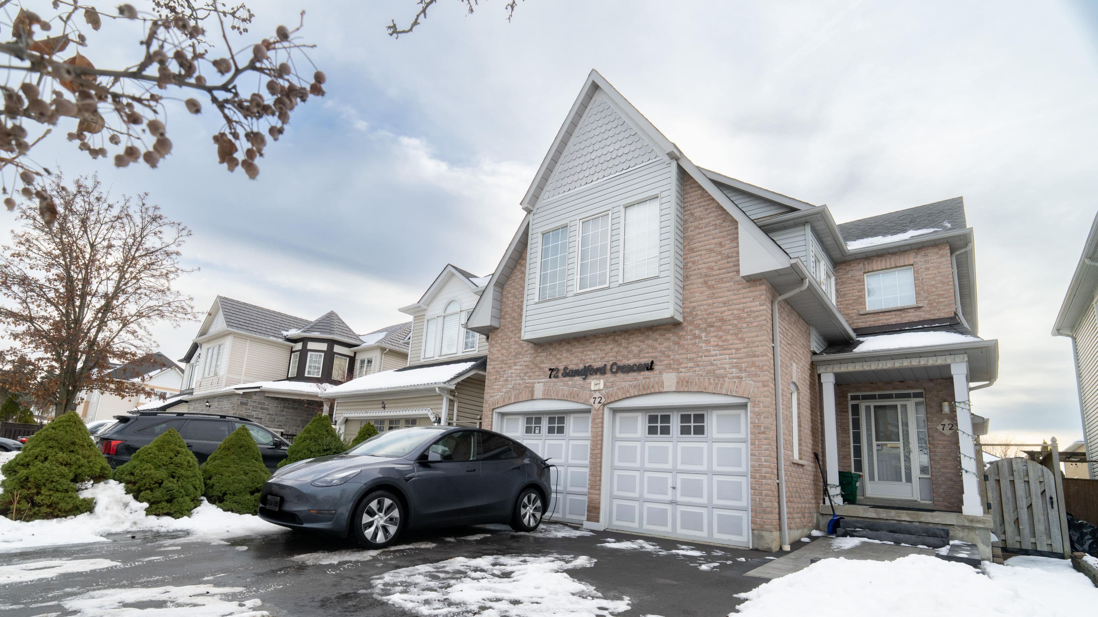 72 Sandford Crescent Bsmt, Whitby, ON L1R 2S1