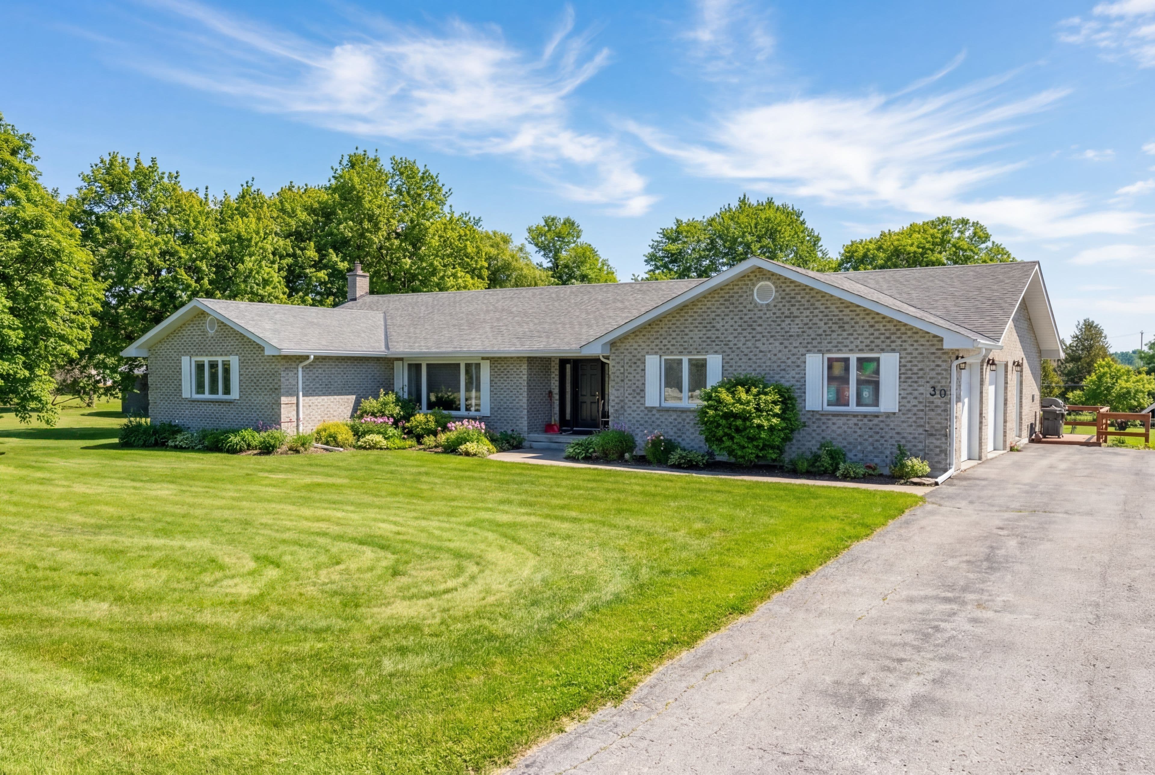 30 Castle Harbour Drive, Scugog, ON L9L 1P5