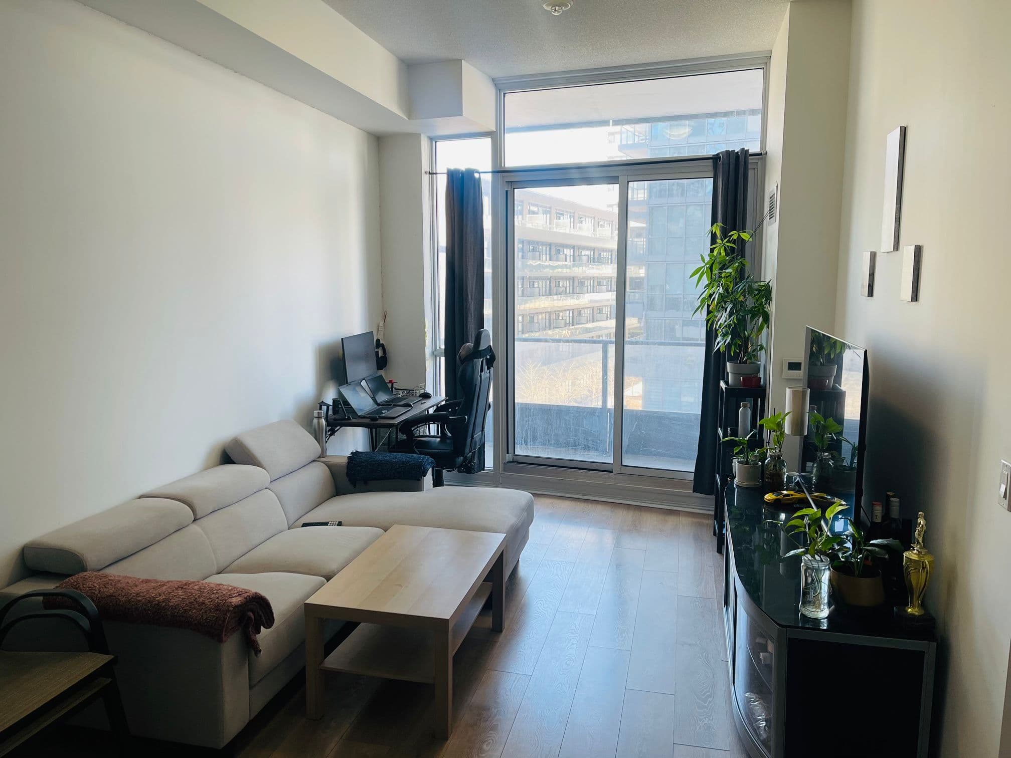 38 Forest Manor Road 301, Toronto C15, ON M2J 1M1