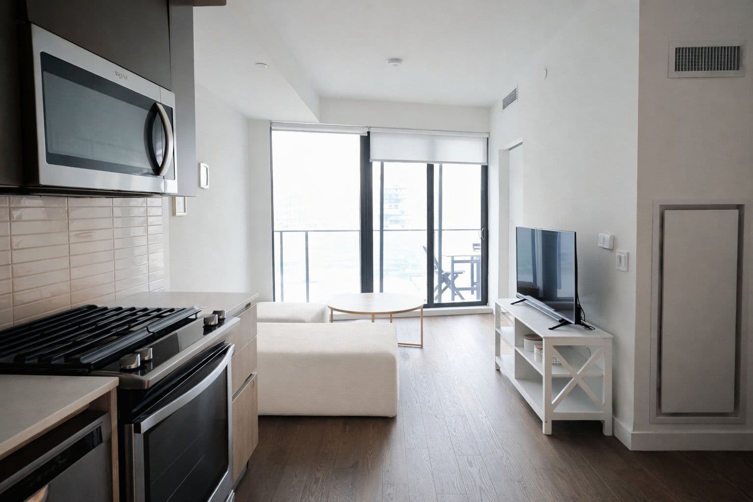 2A Church Street 2108, Toronto C08, ON M5E 0E1