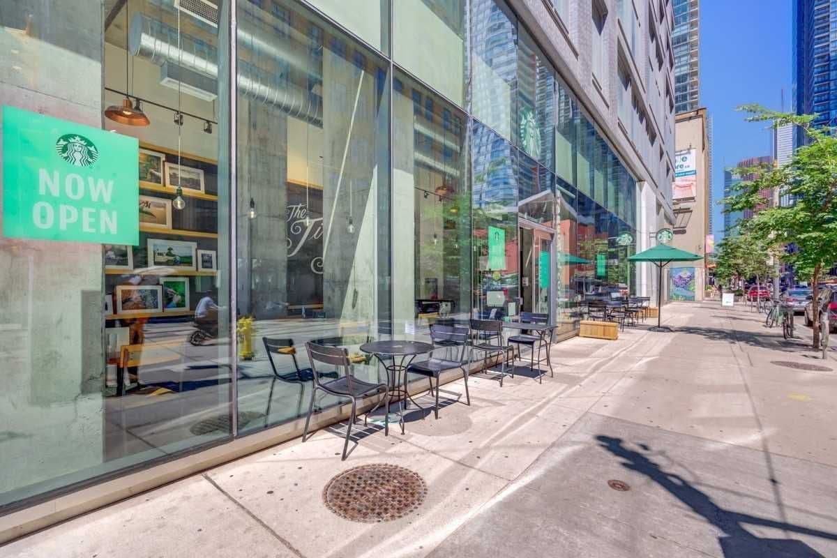 101 Peter Street 1212, Toronto C01, ON M5V 0G6