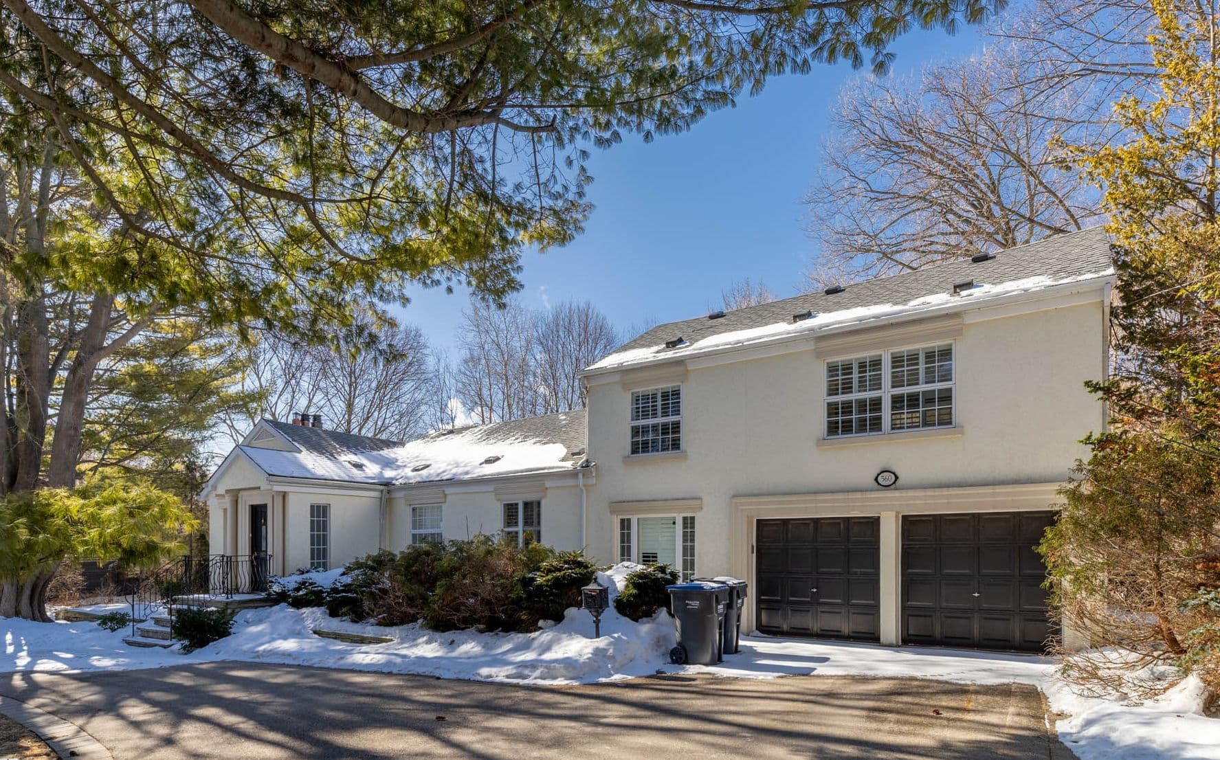 560 Meadow Wood Road, Mississauga, ON L5J 2S3