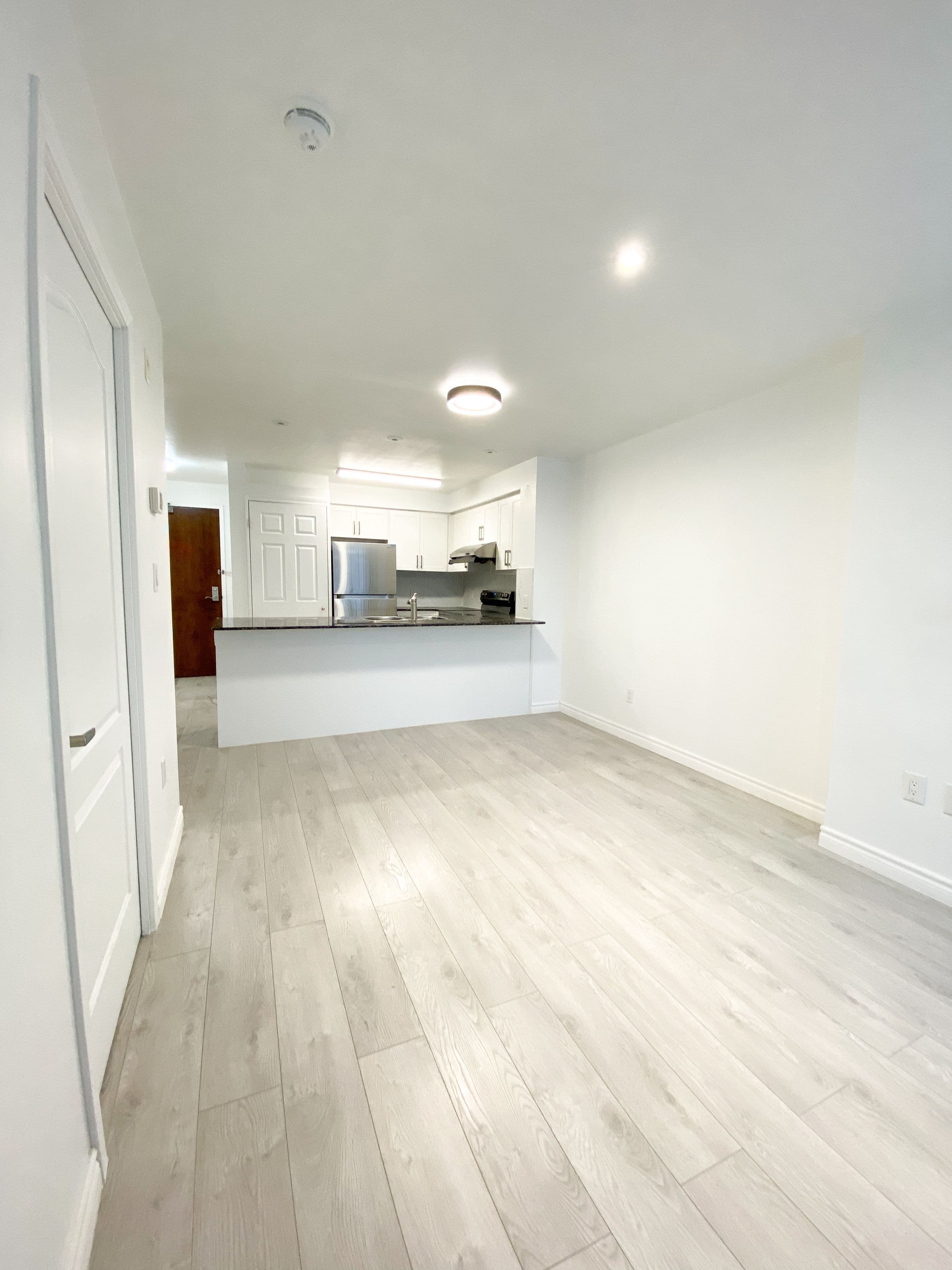 4600 Steeles Avenue E 202, Markham, ON L3R 5J1