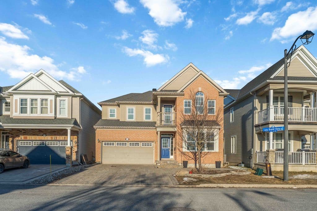 2721 Grand Vista Circle, Barrhaven, ON K2J 0W5