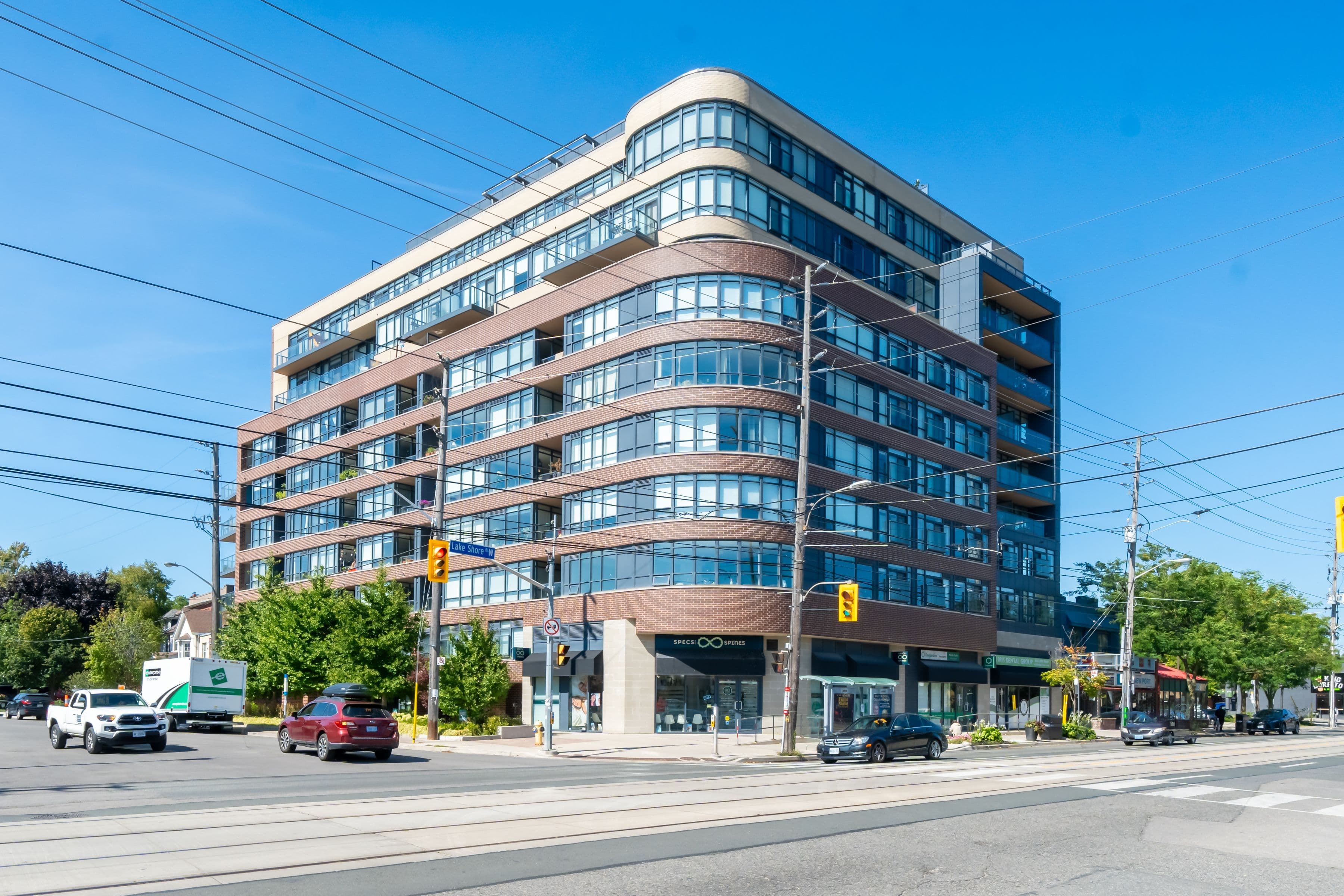 11 Superior Avenue 811, Toronto W06, ON M8V 0A7