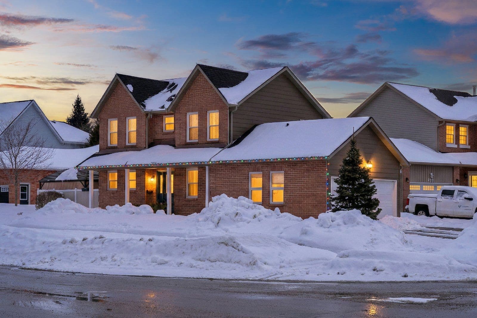 284 Victoria Avenue N, Kawartha Lakes, ON K9V 6A8