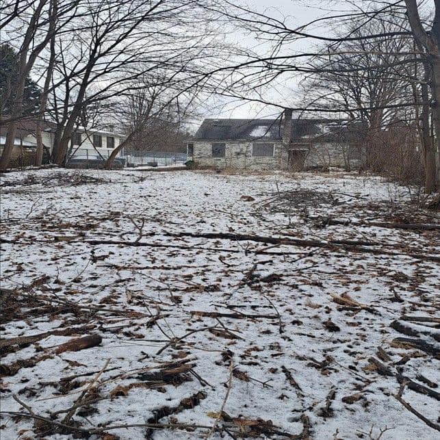 11 Centre Street, Toronto E08, ON M1J 3B4