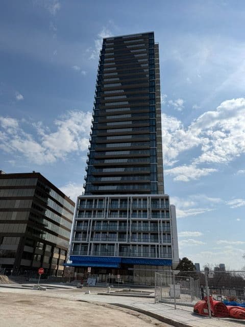 29 Green Trail Court 705, Toronto C15, ON M2K 0J9