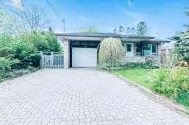 176 Kenneth Avenue, Kitchener, ON N2A 1W2