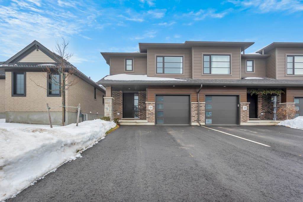 33 Martin Street, Tillsonburg, ON N4G 0K3
