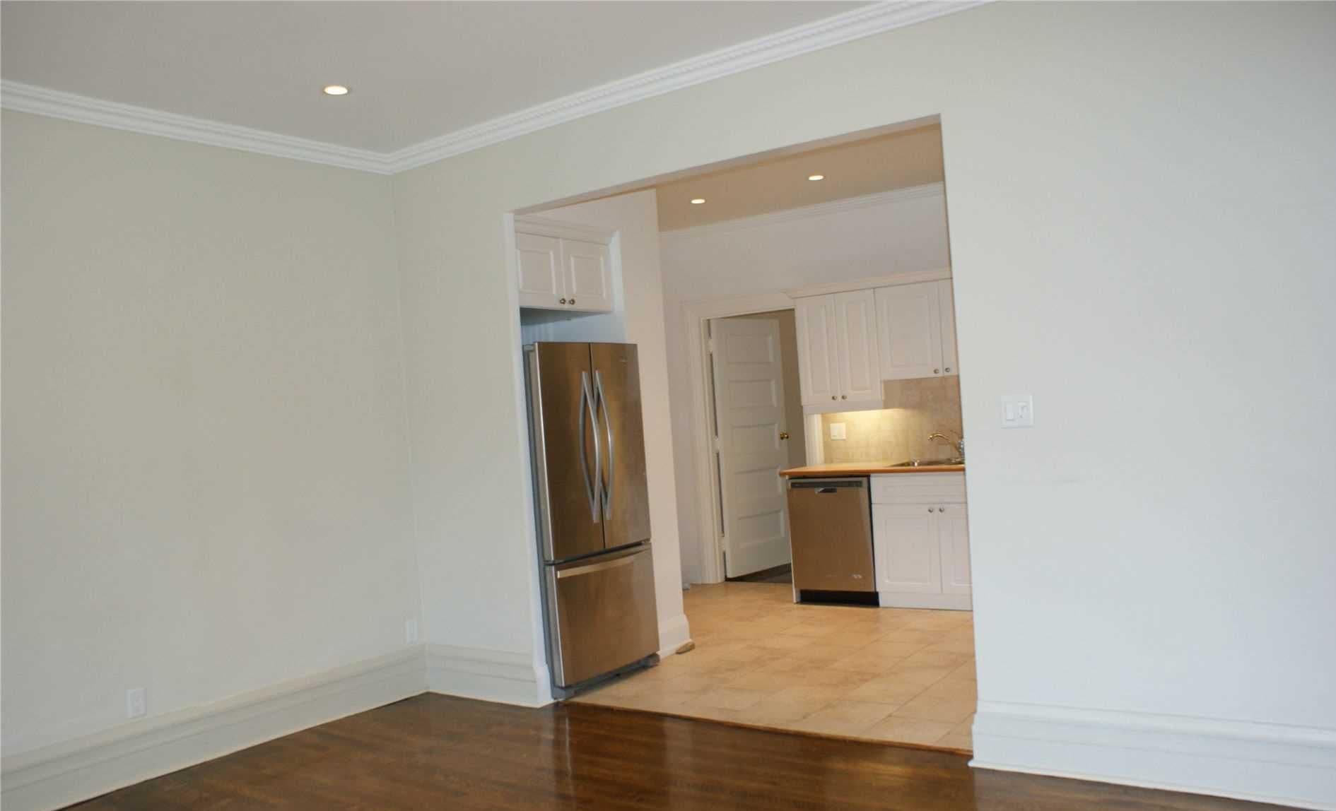 26 Elm Avenue 5, Toronto C09, ON M4W 1N3