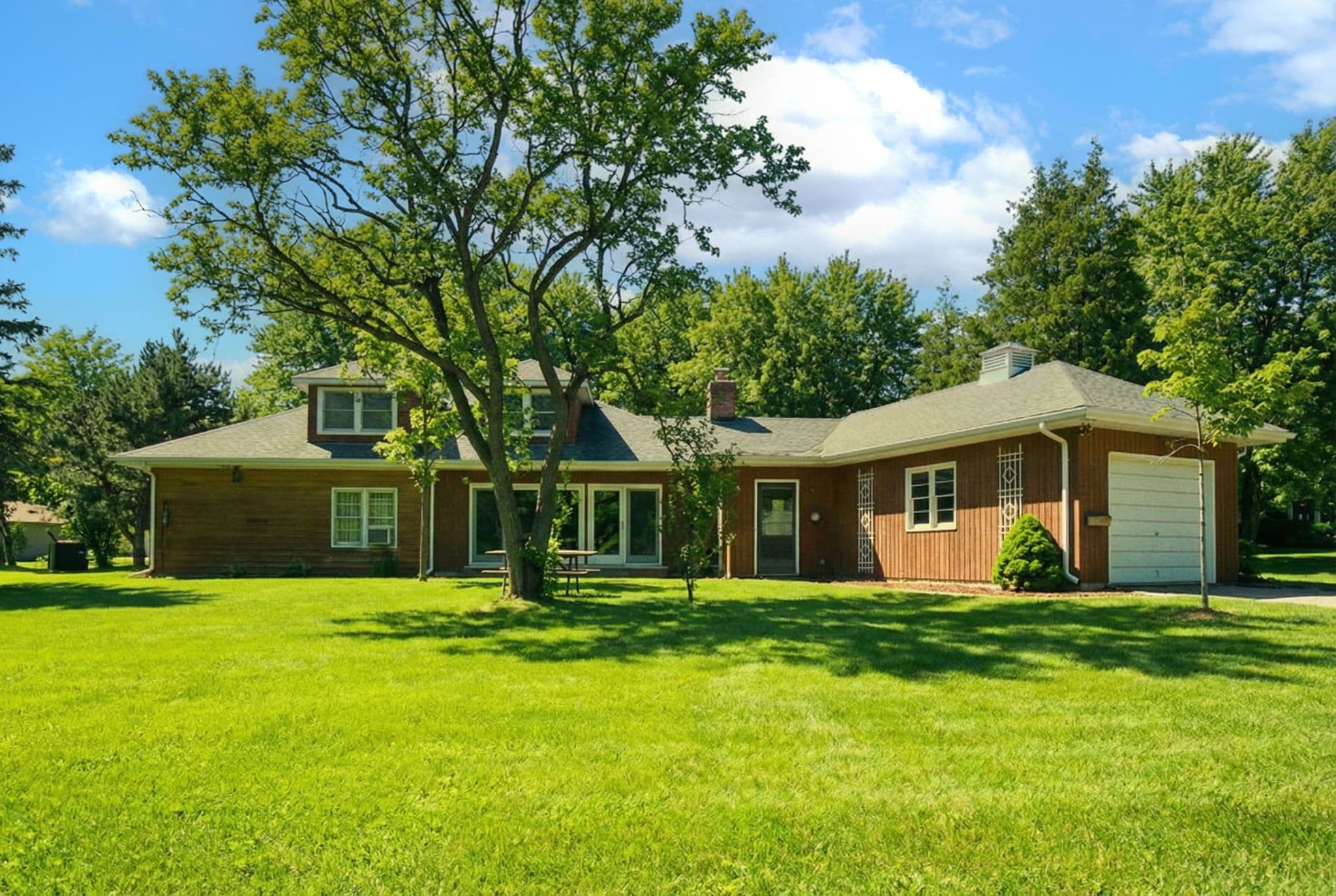 21 First Avenue, Welland, ON L3C 1X7