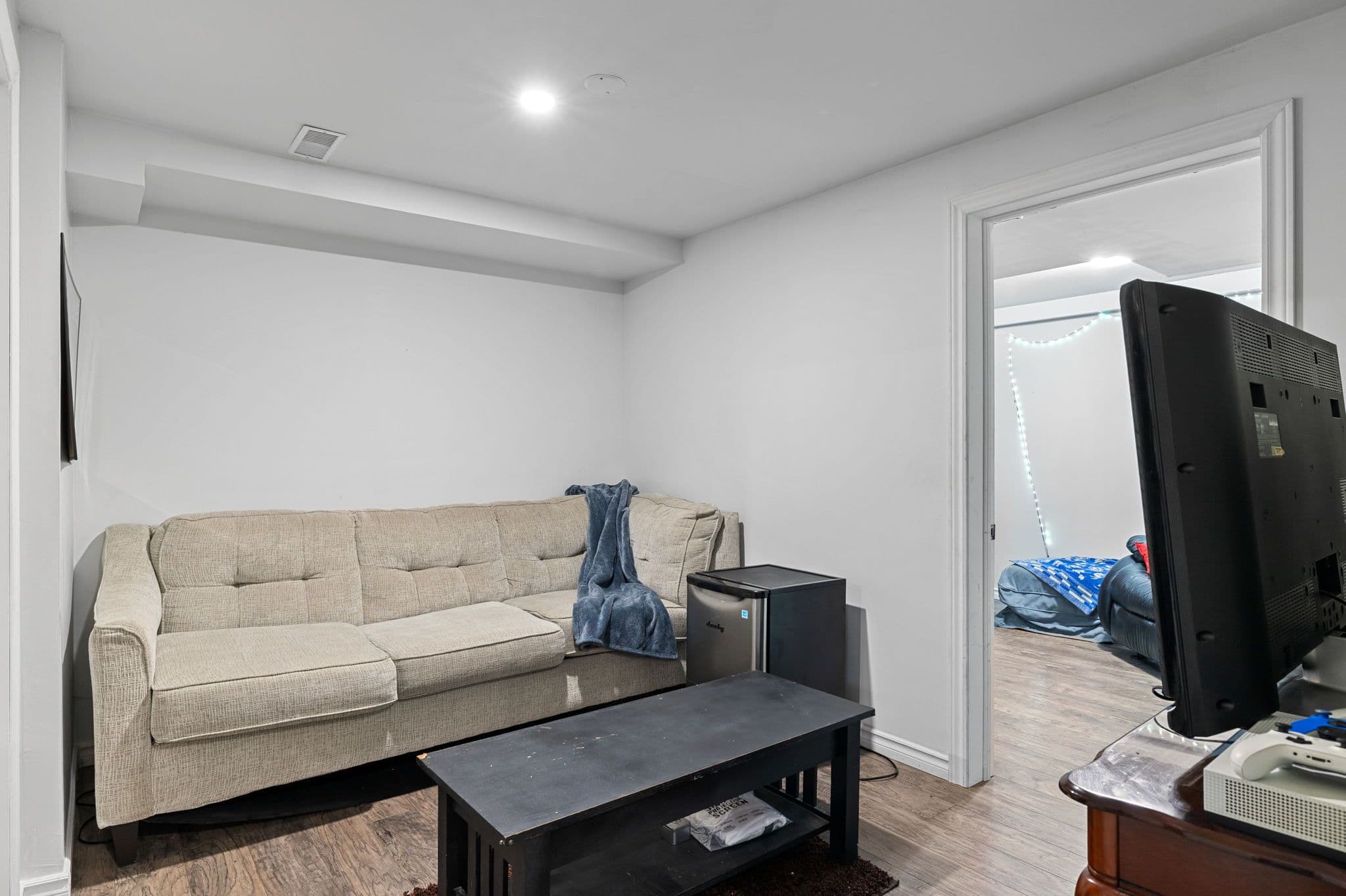 5 SUN KING Crescent, Barrie, ON L4M 7J8