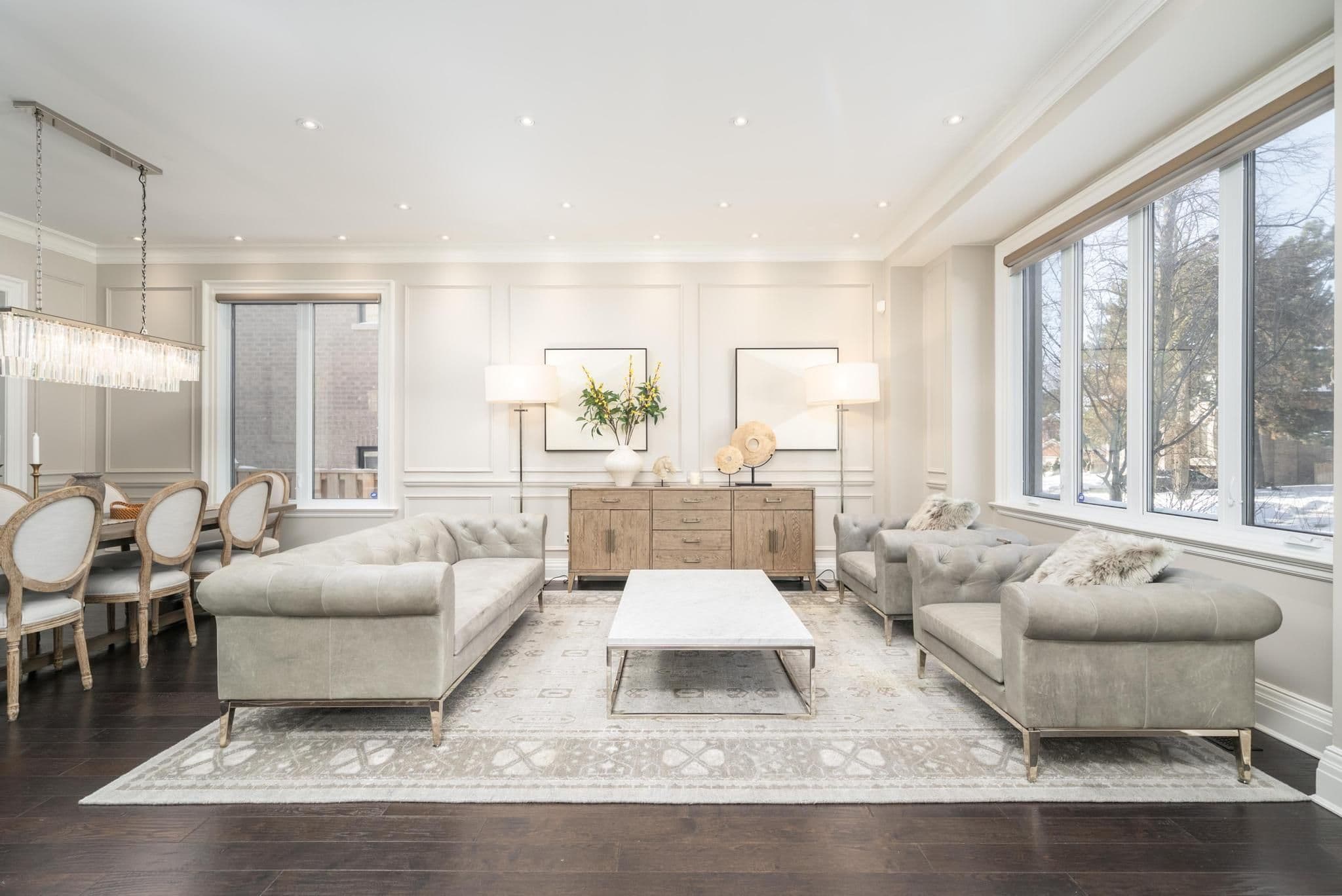 11 Chipstead Road, Toronto C13, ON M3B 3E5