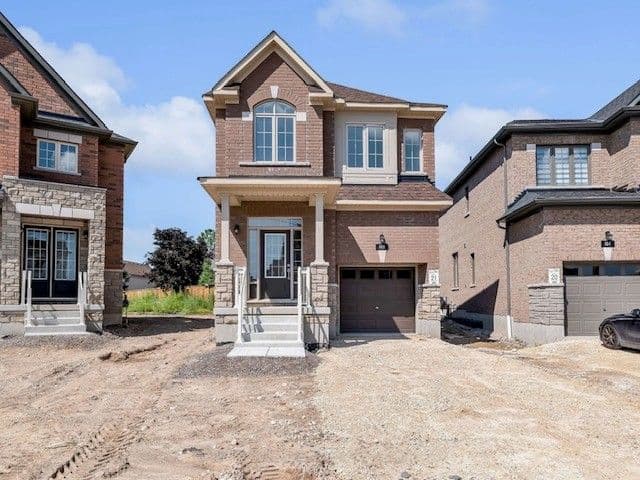 108 Lumb Drive, Cambridge, ON N1T 0E7
