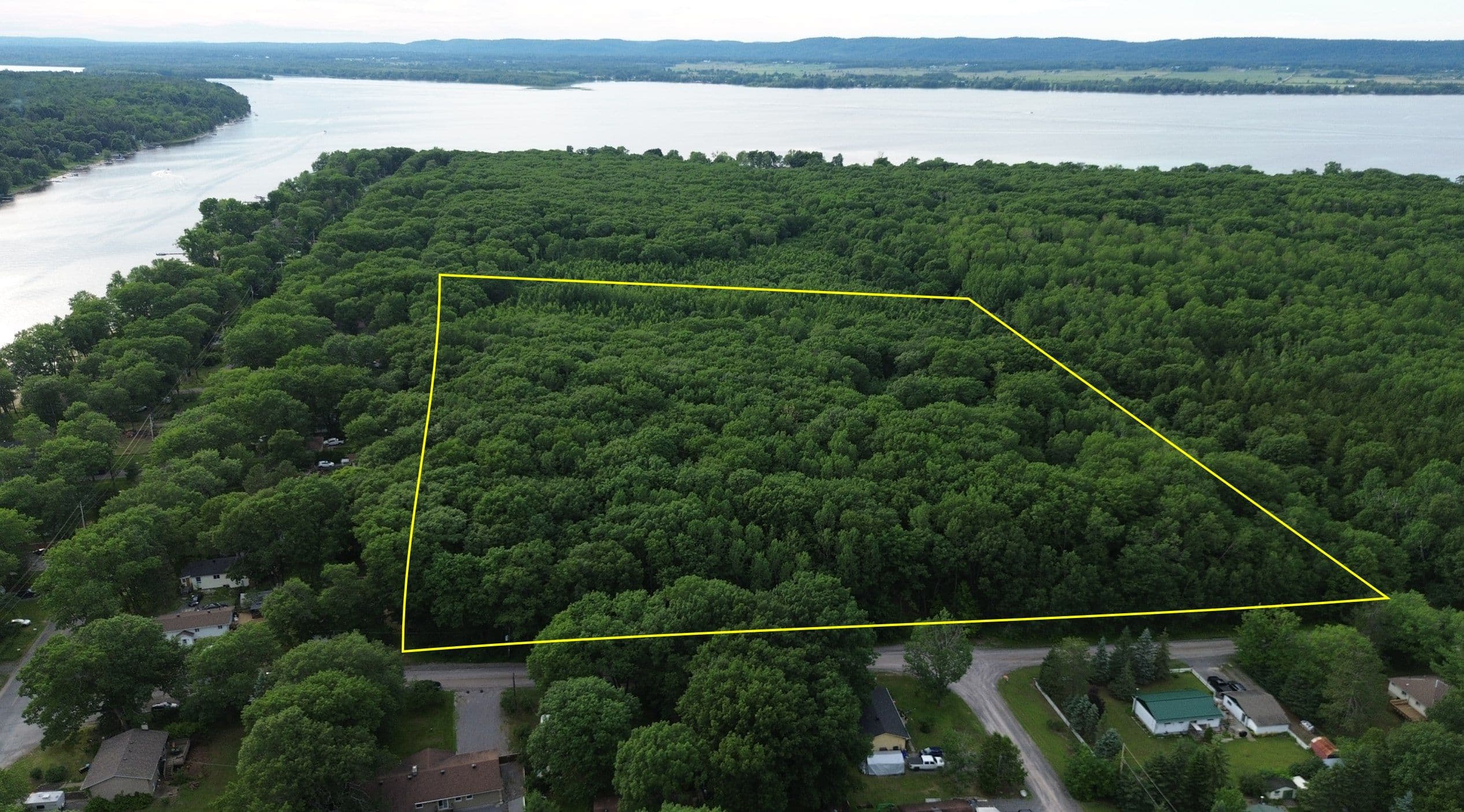 125 Ritchie Avenue, Constance Bay - Dunrobin - Kilmaurs - Woodlawn, ON K0A 3M0