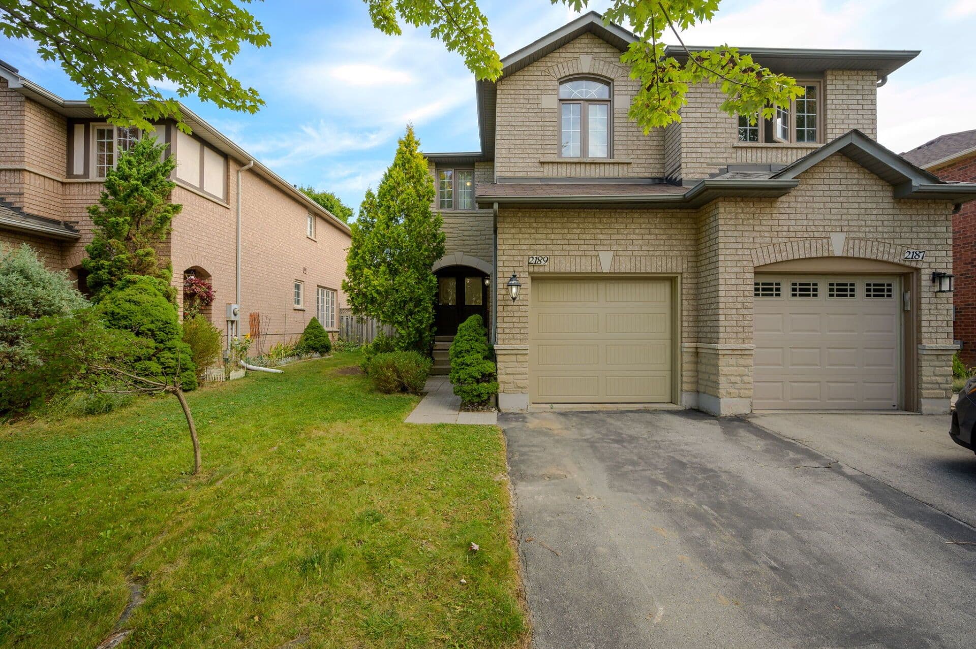 2189 Shorncliffe Boulevard, Oakville, ON L6M 3X2